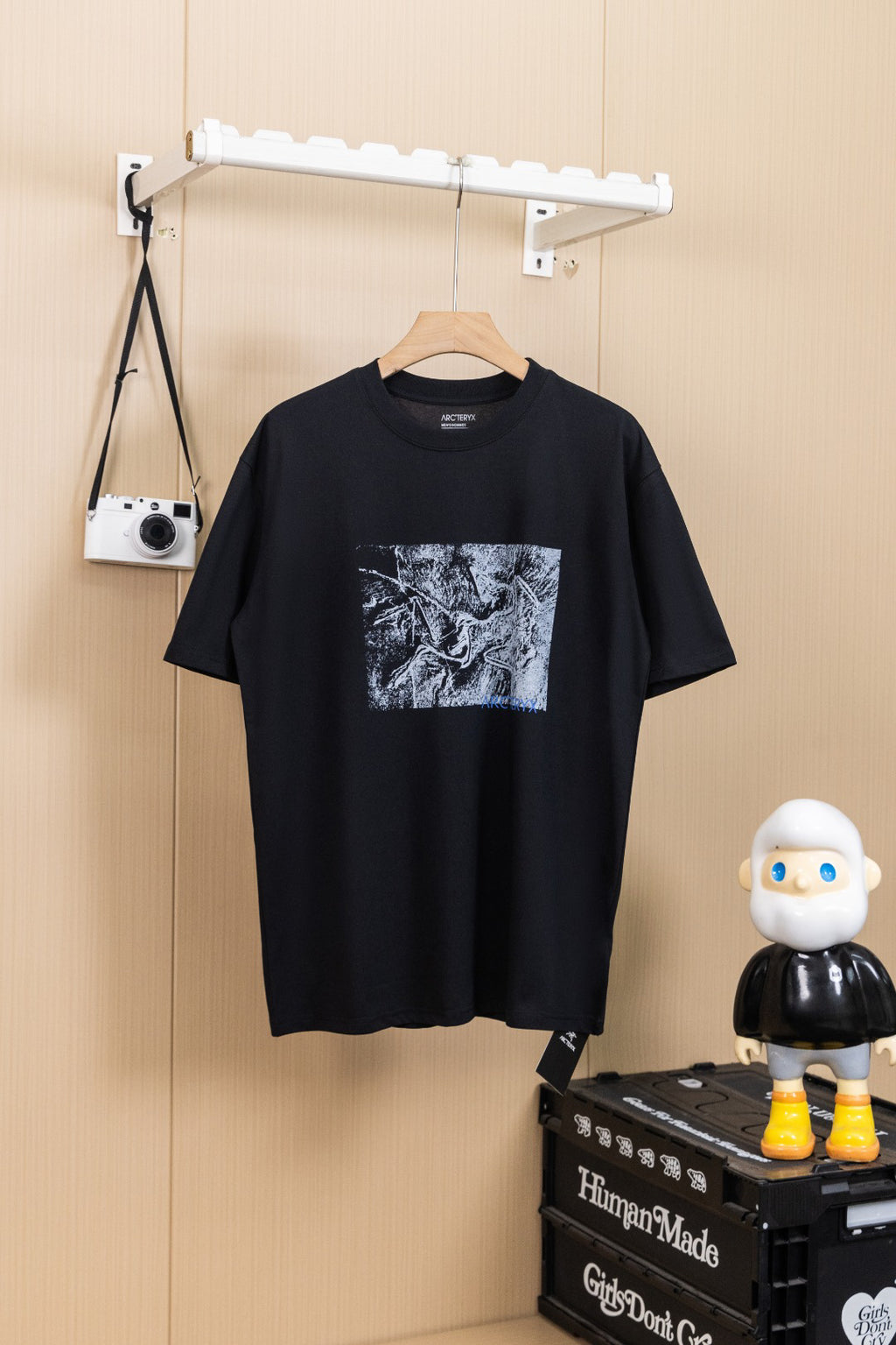 Arc'teryx Graphic Print Short‑Sleeve Crew Neck T‑Shirt, Unisex Relaxed Fit Tee