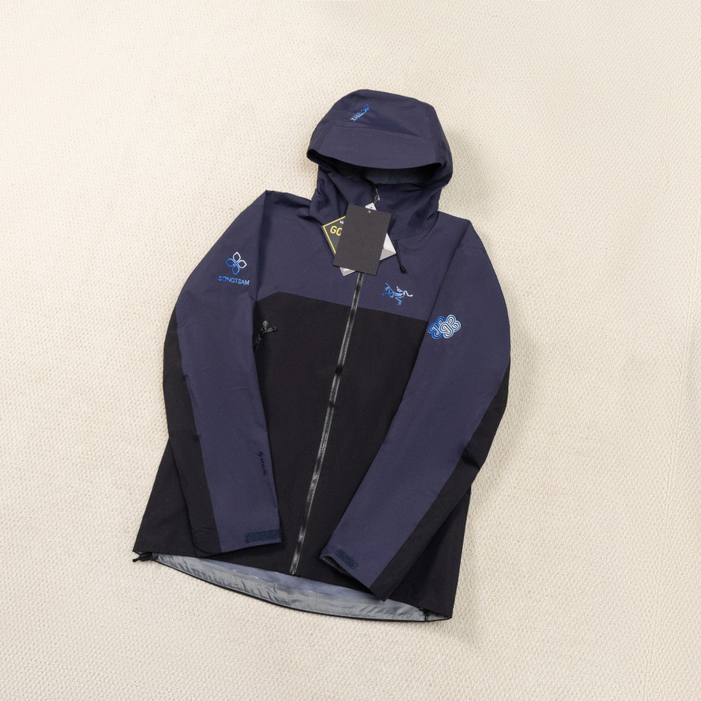 Arc'teryx GORE‑TEX Color‑Block Hooded Waterproof Shell Jacket