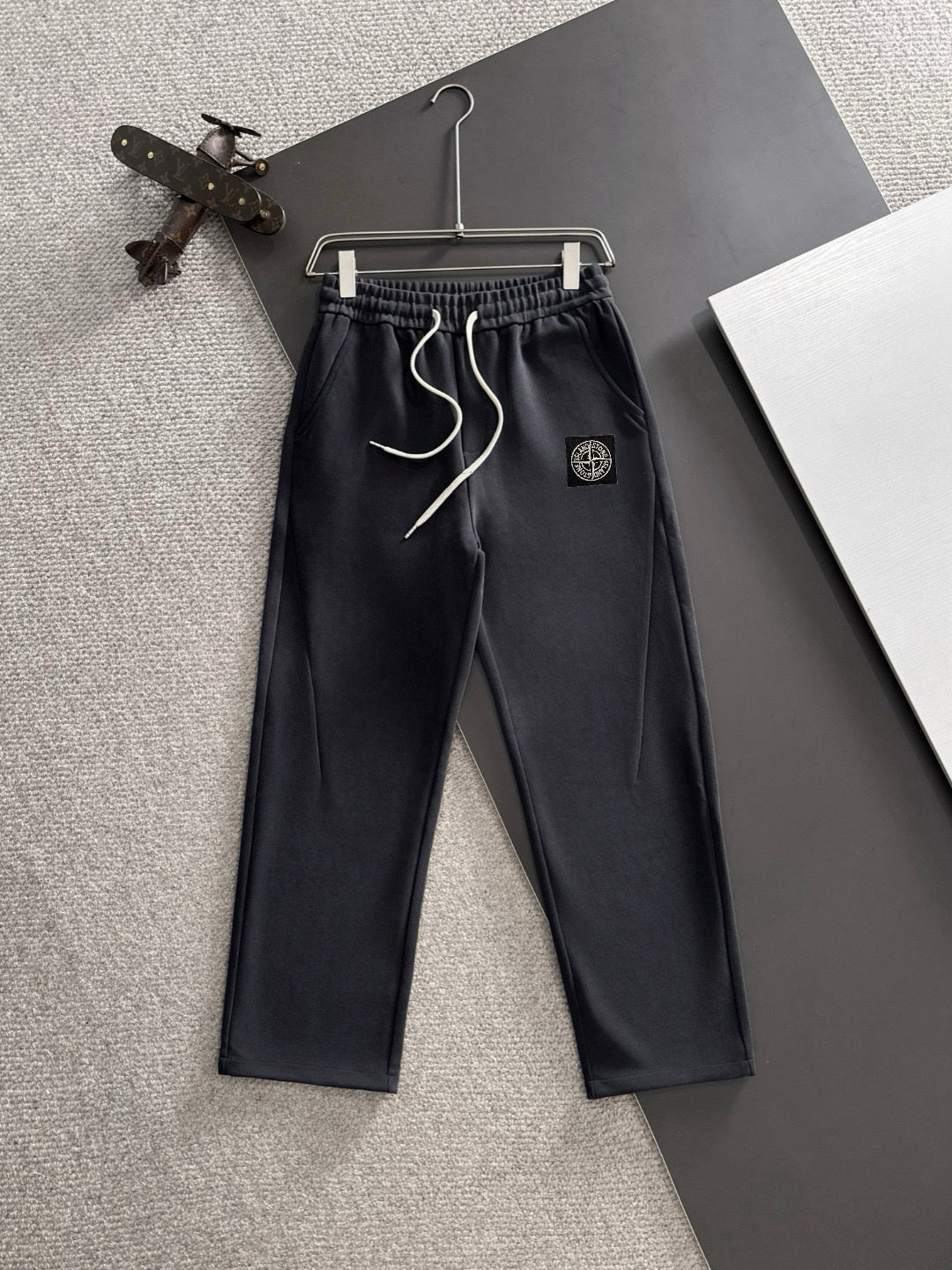 Stone Island Heavyweight Slim Straight Drawcord Sweatpants - 2 Colors