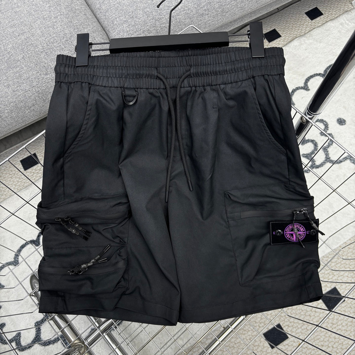 Stone Island Techwear Cargo Shorts with Double-Zip 3D Pockets and Compass Badge