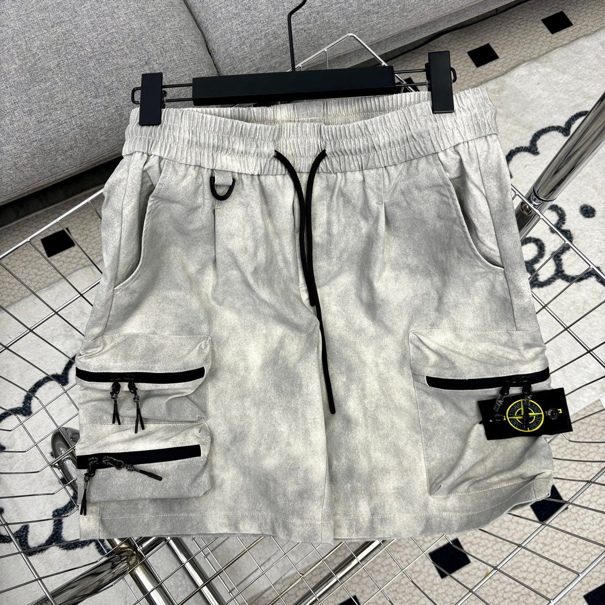 Stone Island Techwear Cargo Shorts with Double-Zip 3D Pockets and Compass Badge