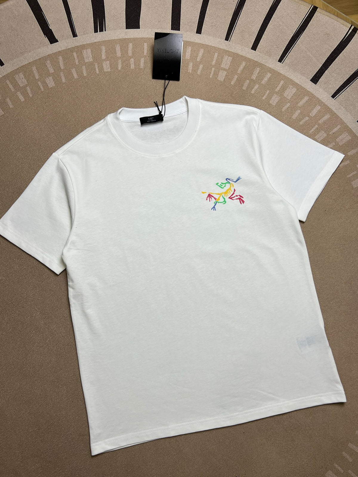 Arc'teryx Small Chest Multi‑Color Bird Logo Short‑Sleeve T‑Shirt Unisex