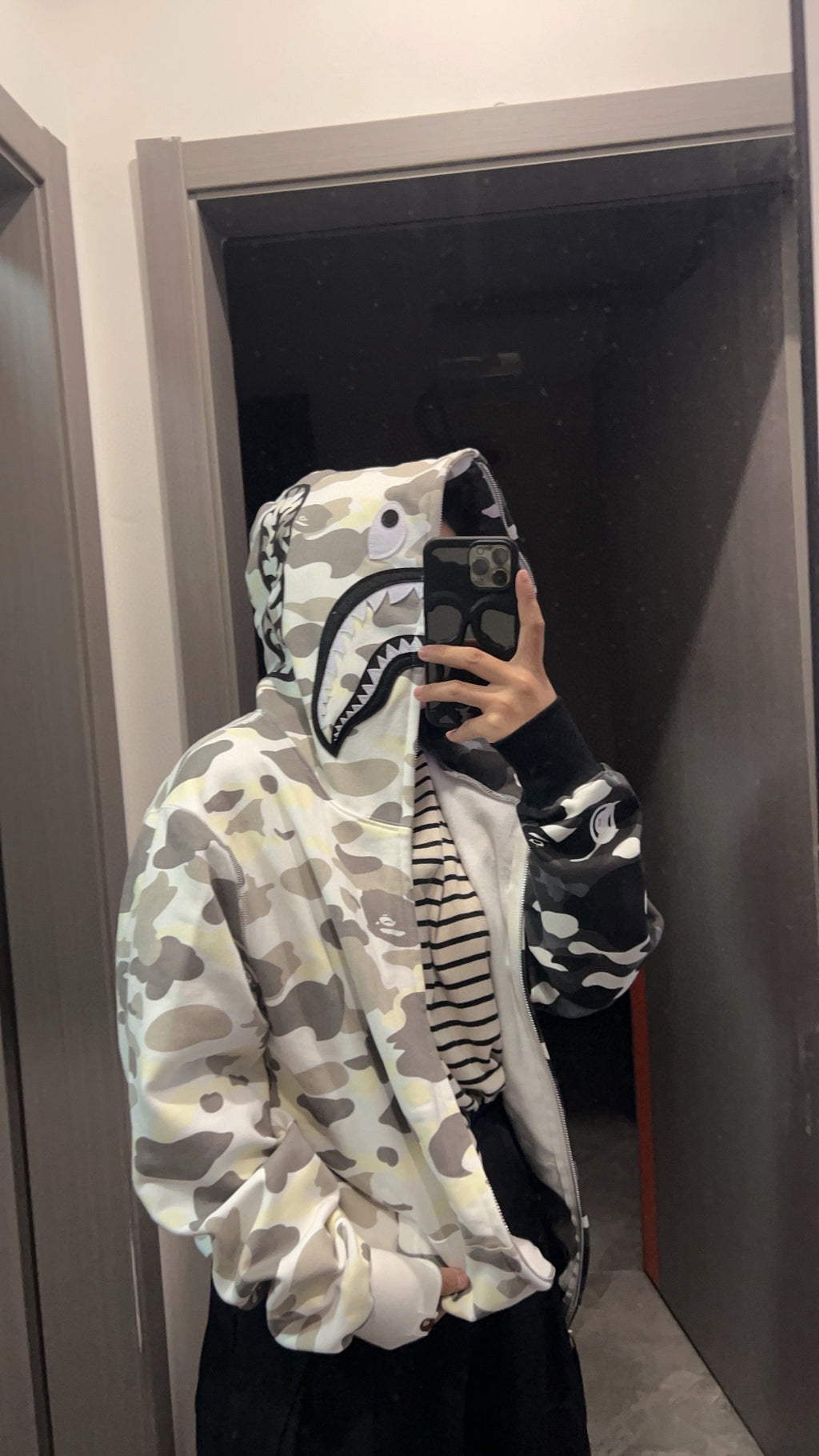 BAPE Yin-Yang Glow City Camo Shark Full-Zip Hoodie - Black × White