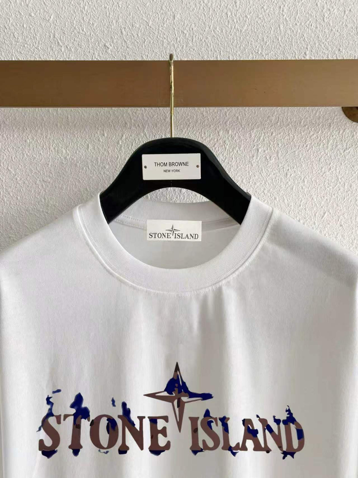 Stone Island Distressed Ink-Wash Compass Star Wordmark Print T-Shirt