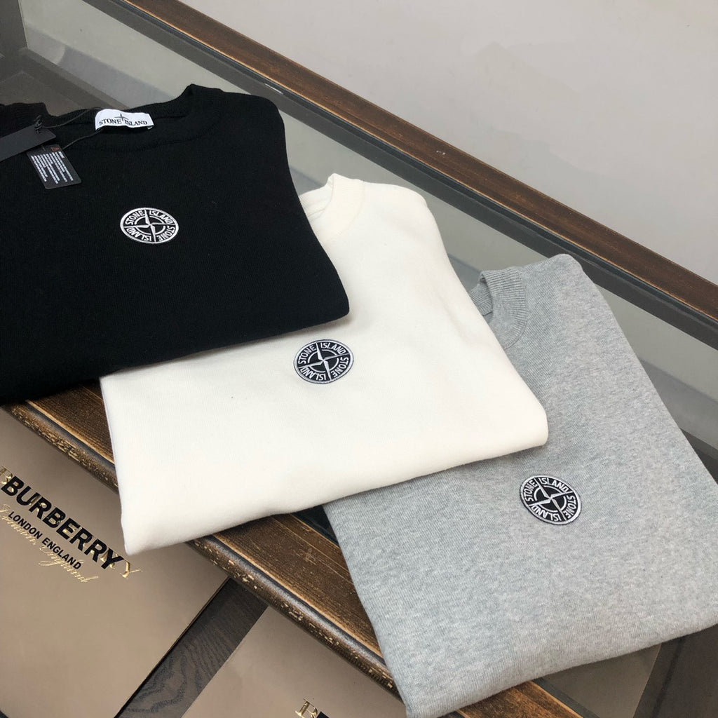Stone Island Medium-Gauge Knit Crew Neck Pullover Sweater with Circular Monochrome Compass Badge