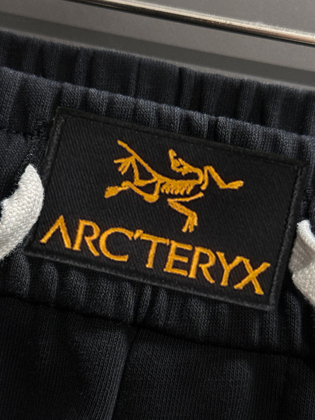 Arc'teryx Gold Archaeopteryx Embroidered Elastic Waist Casual Shorts
