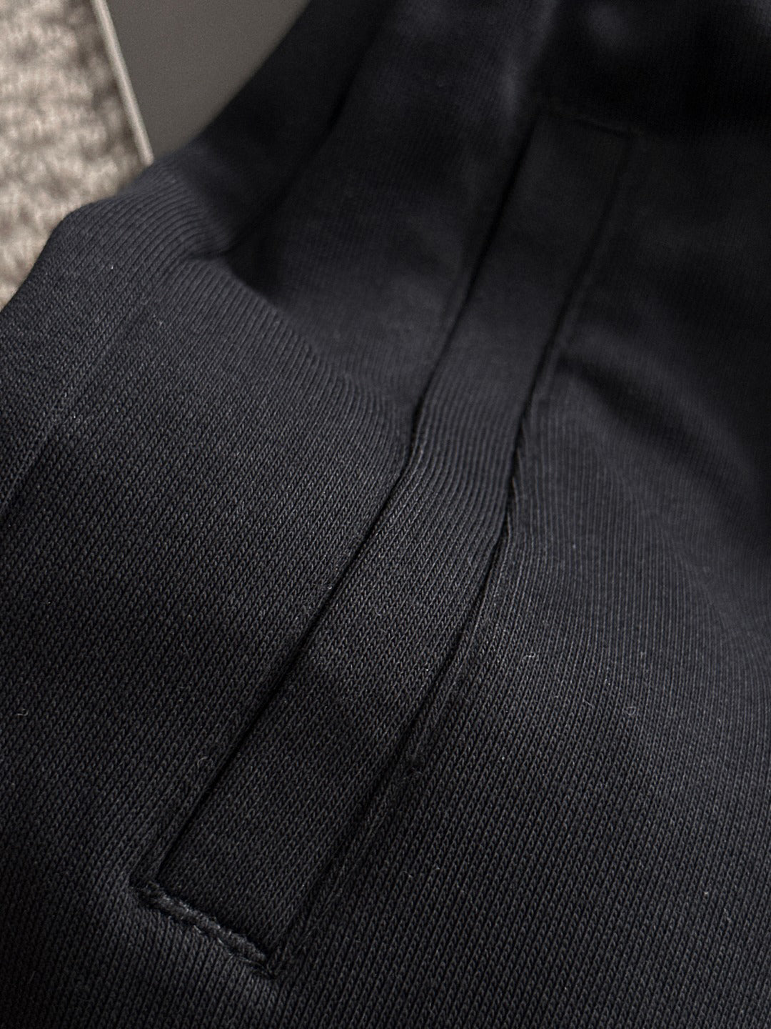Arc'teryx Gold Bird Embroidered Elastic Waist Tapered Jogger Pants
