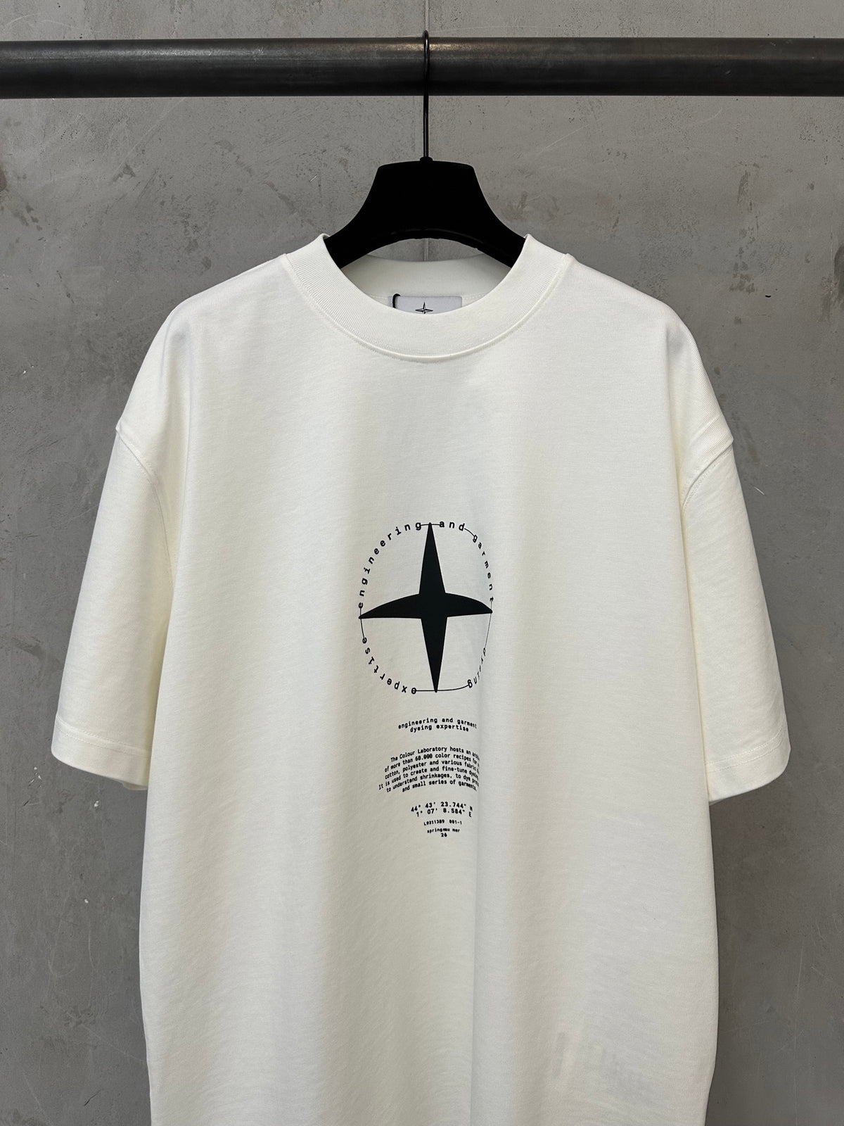 Stone Island Compass Graphic Print Crew Neck T-Shirt with Oversized Star and Brand Narrative
