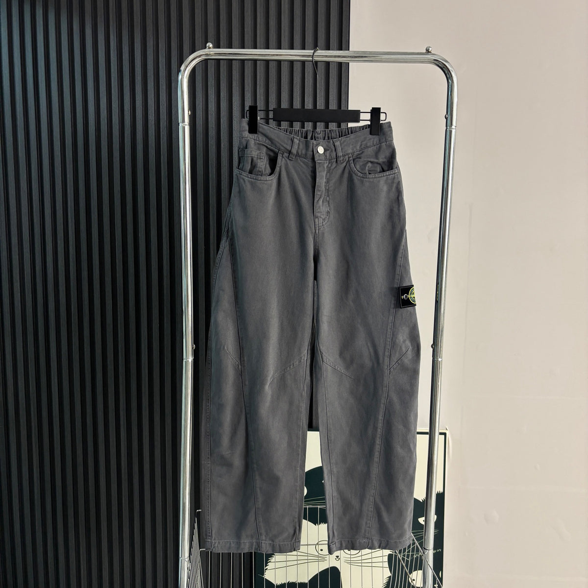 Stone Island Curved-Seam Wide Straight Cargo Trousers with Compass Badge