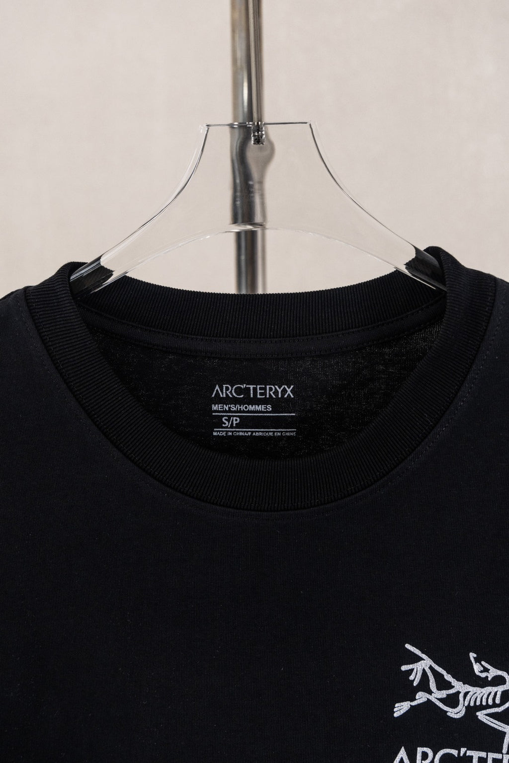 Arc'teryx Understated Burgundy Text‑Logo White Crew‑Neck Basic Tee