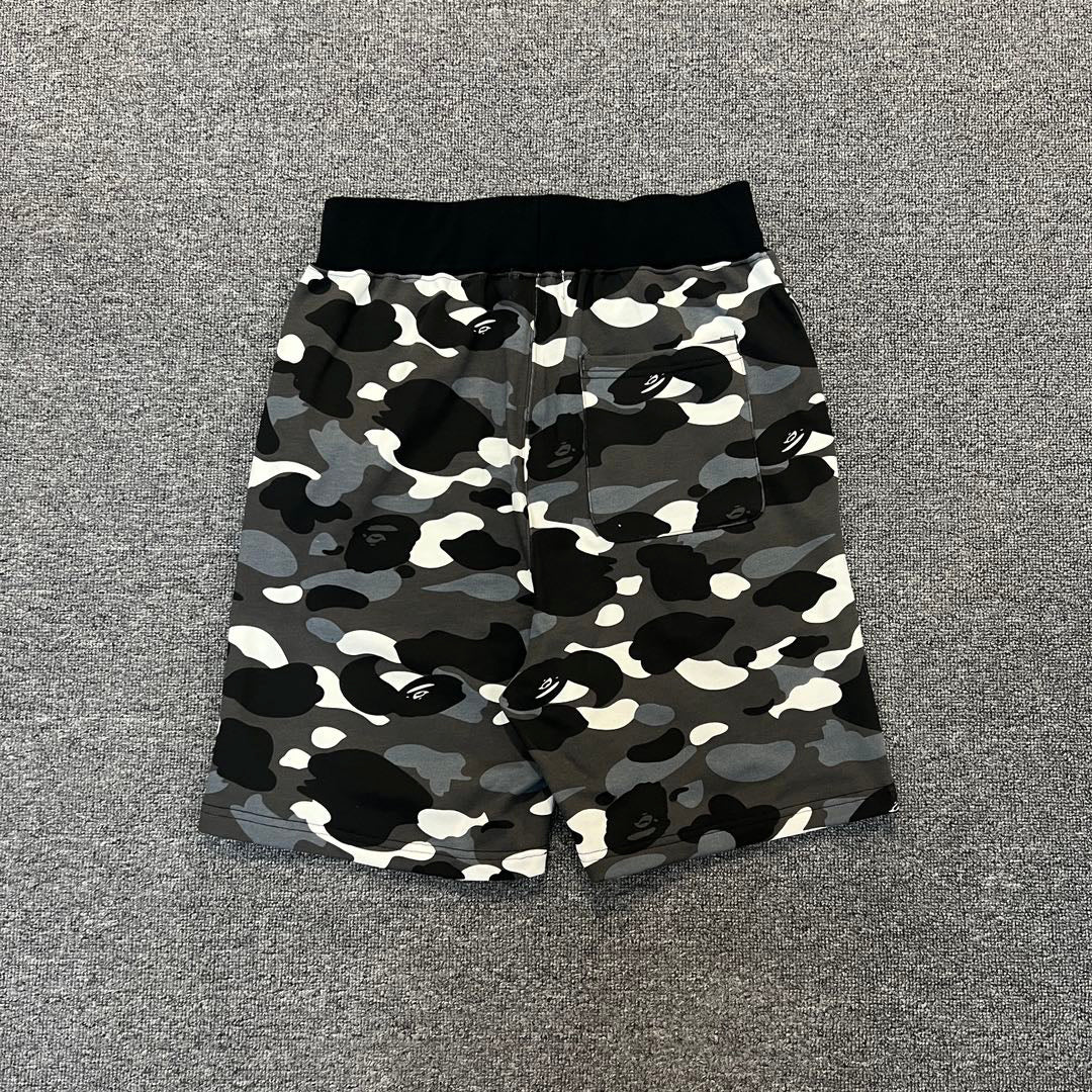 BAPE City Camo Ape Head Scatter Glow-in-the-Dark Shark Shorts - Gray / White