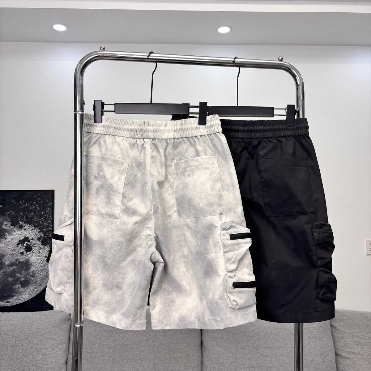 Stone Island Techwear Cargo Shorts with Double-Zip 3D Pockets and Compass Badge