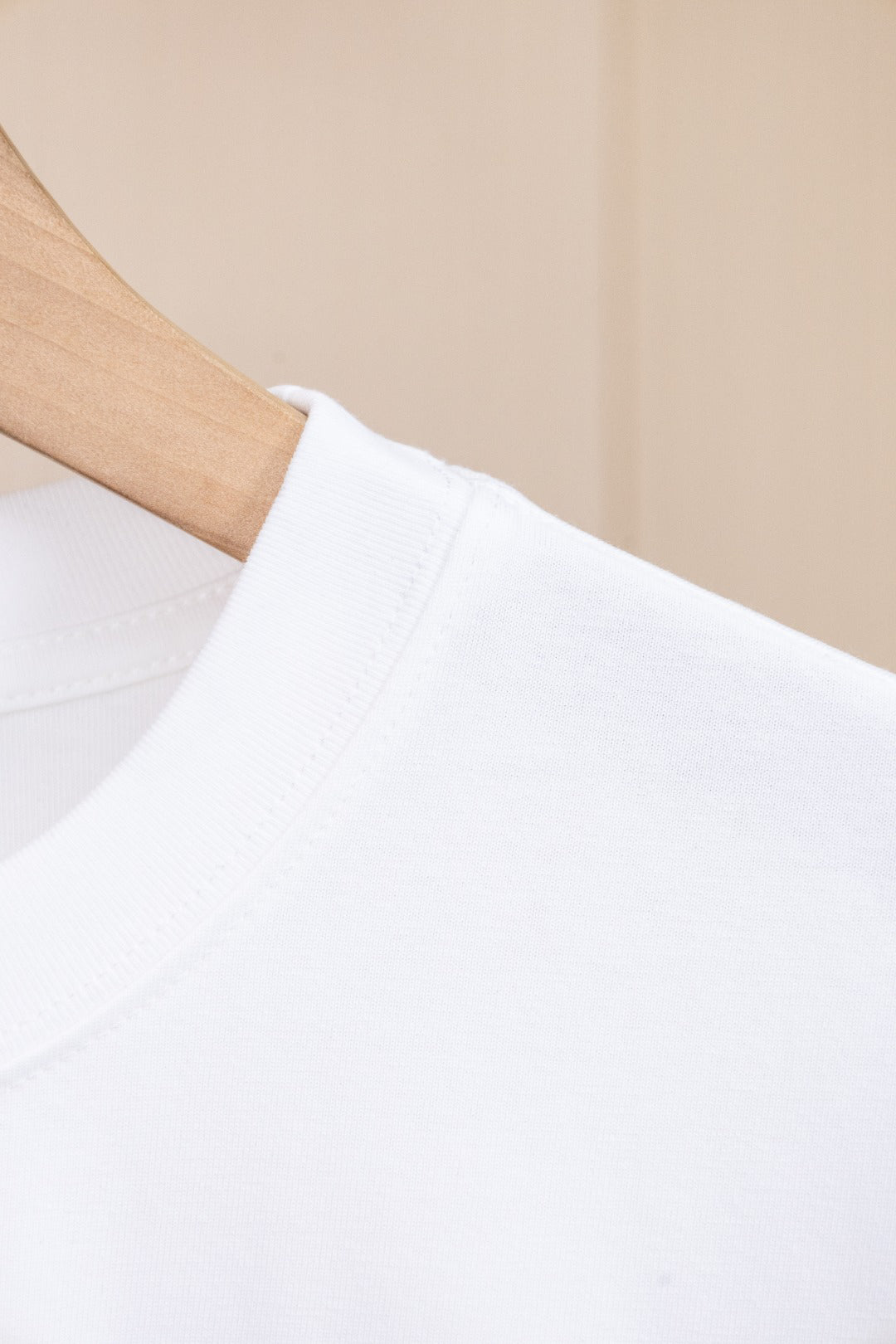 Arc'teryx Mammoth Graphic Crew Neck Short‑Sleeve T‑Shirt, Unisex Relaxed Fit Tee