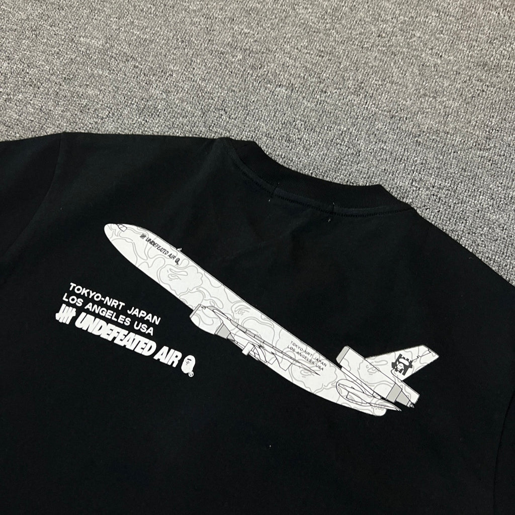 UNDEFEATED × BAPE Airlines UND 005 Tokyo–LA Camo Tee Oversized Unisex T-Shirt