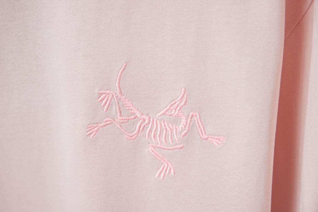 Embroidered Fossil‑Bird Logo Front‑Back Short‑Sleeve T‑Shirt
