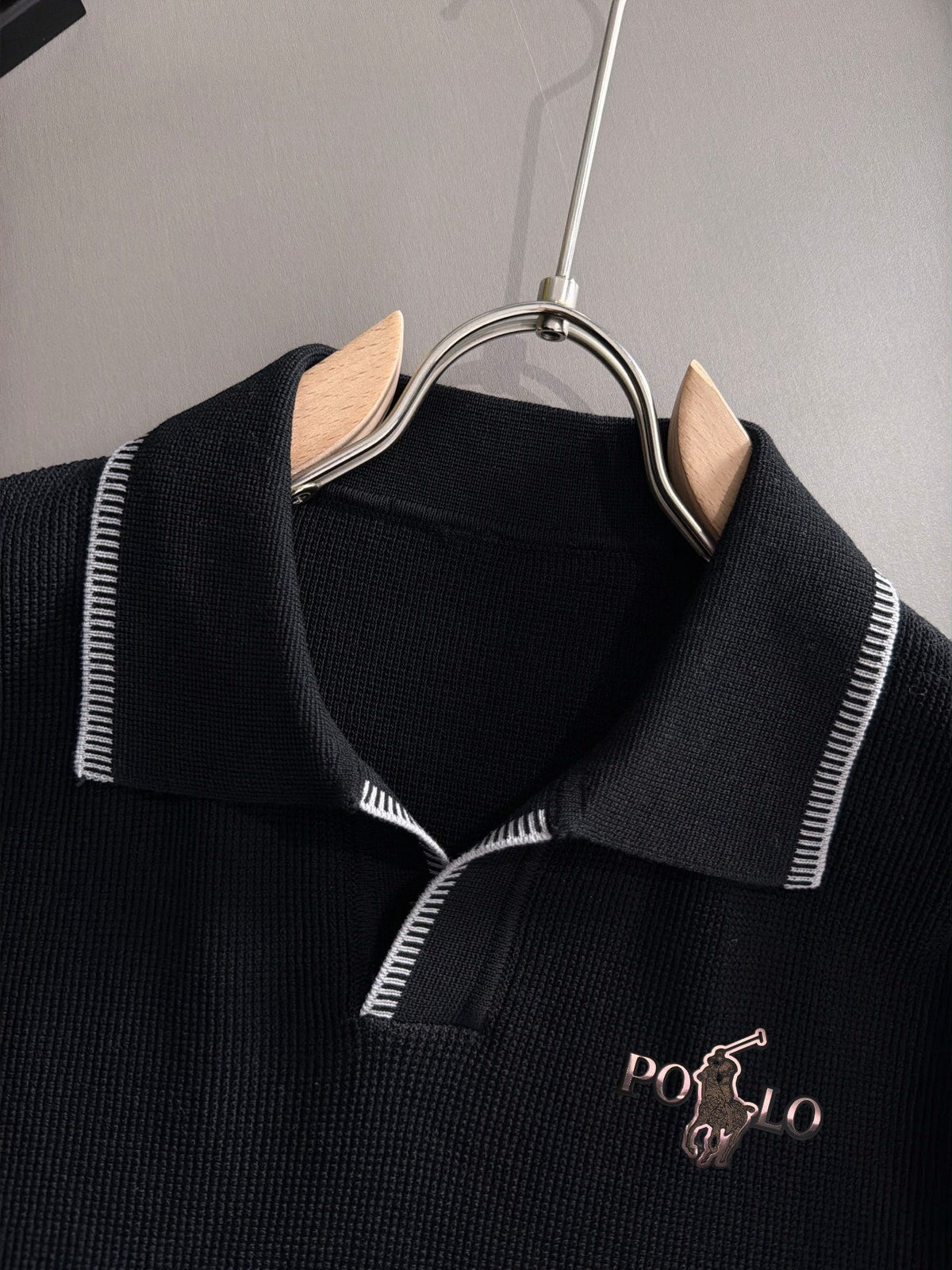 Men's Knit Short‑Sleeve Polo Shirt Contrast Trim Collar Embroidery Top
