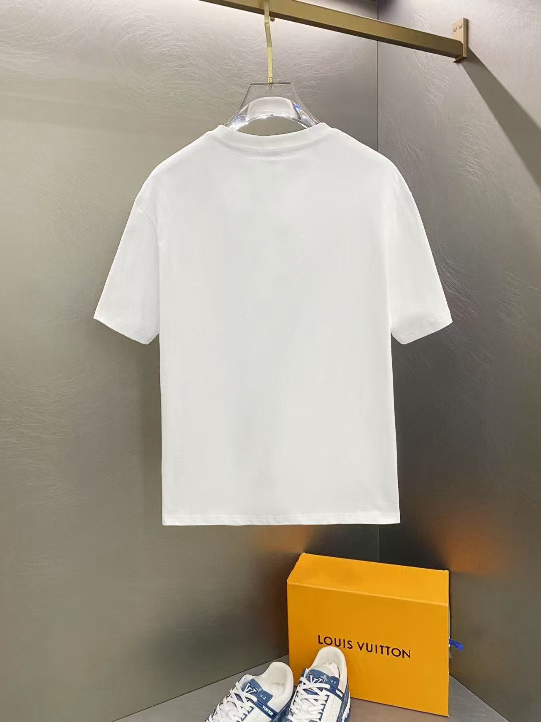 Amiri Multi‑Headed Snake Front Graphic Crew‑Neck Short‑Sleeve T‑Shirt