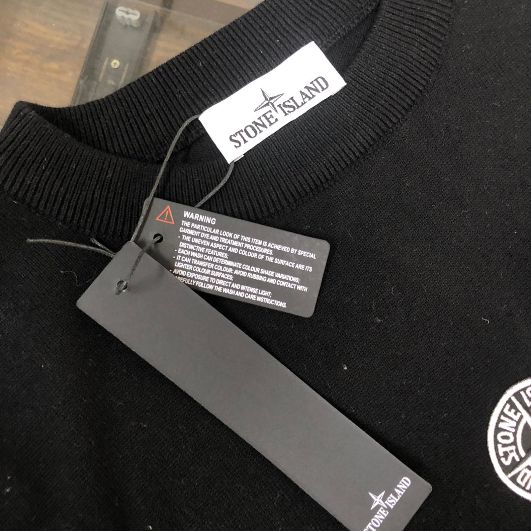 Stone Island Medium-Gauge Knit Crew Neck Pullover Sweater with Circular Monochrome Compass Badge