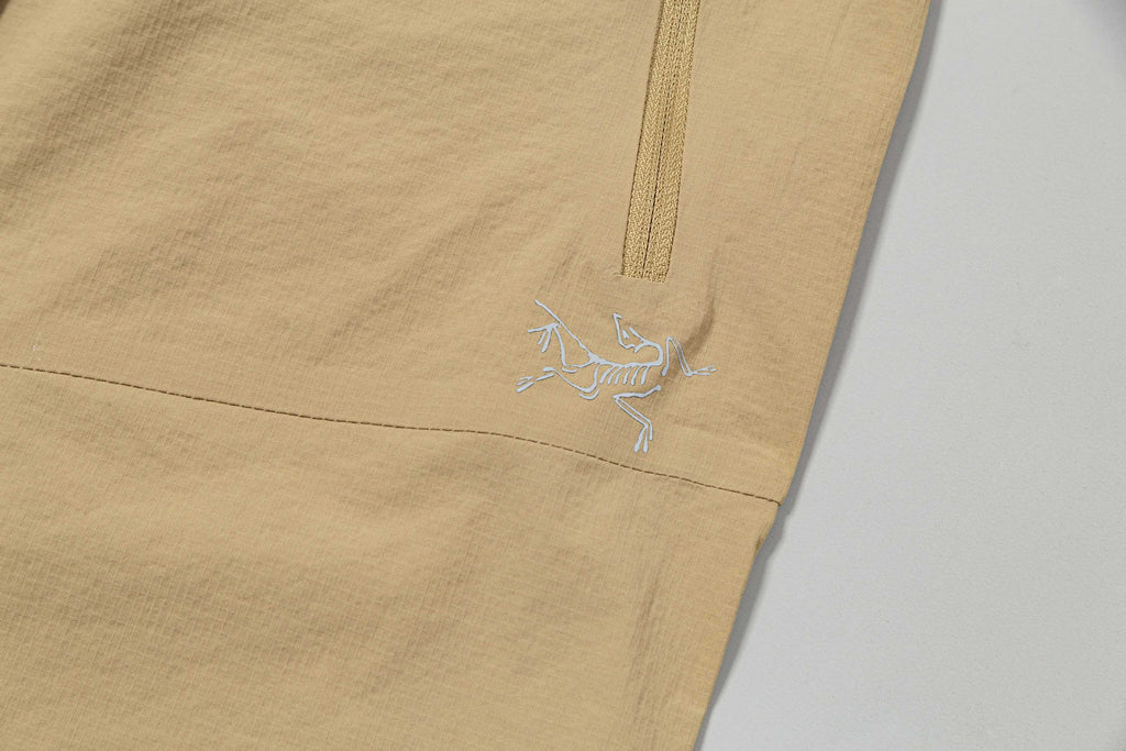 Arc'teryx Multi‑Zipper Pocket Drawstring Functional Outdoor Shorts
