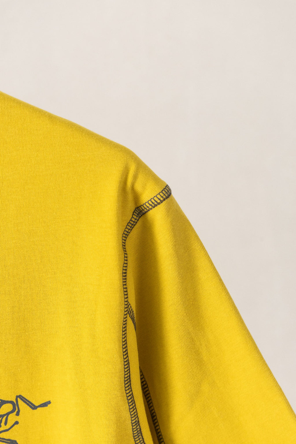 Arc'teryx Contrast Stitch Detail Bird Logo Short Sleeve Tee, Casual Daily Top