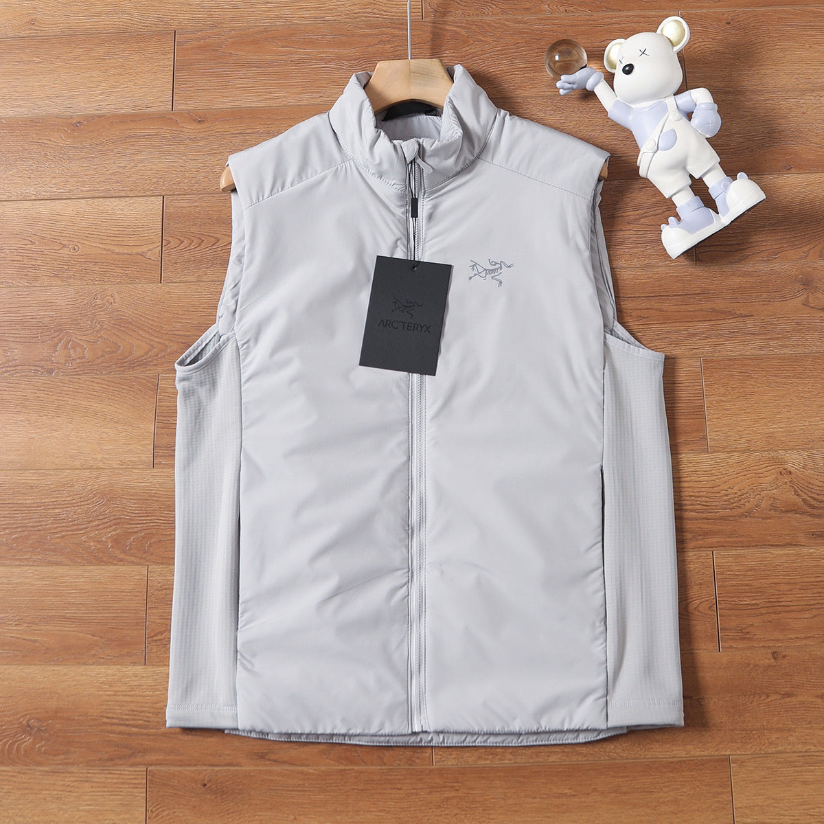 Arc'teryx Men's Winter Insulated Stand Collar Vest