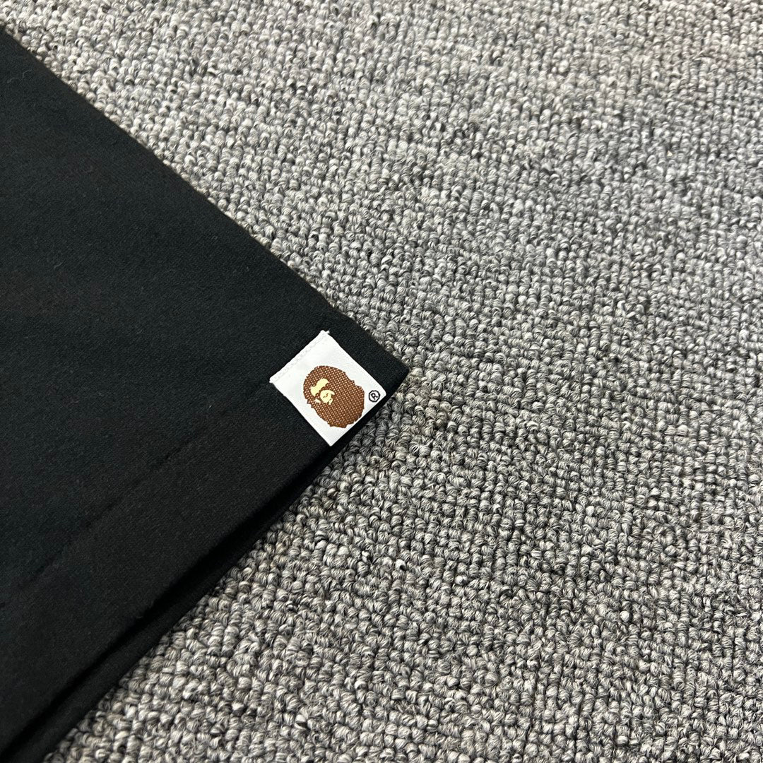 BAPE SS25 Small Ape Head Embroidered Badge Minimalist Oversized Heavyweight Unisex T-Shirt