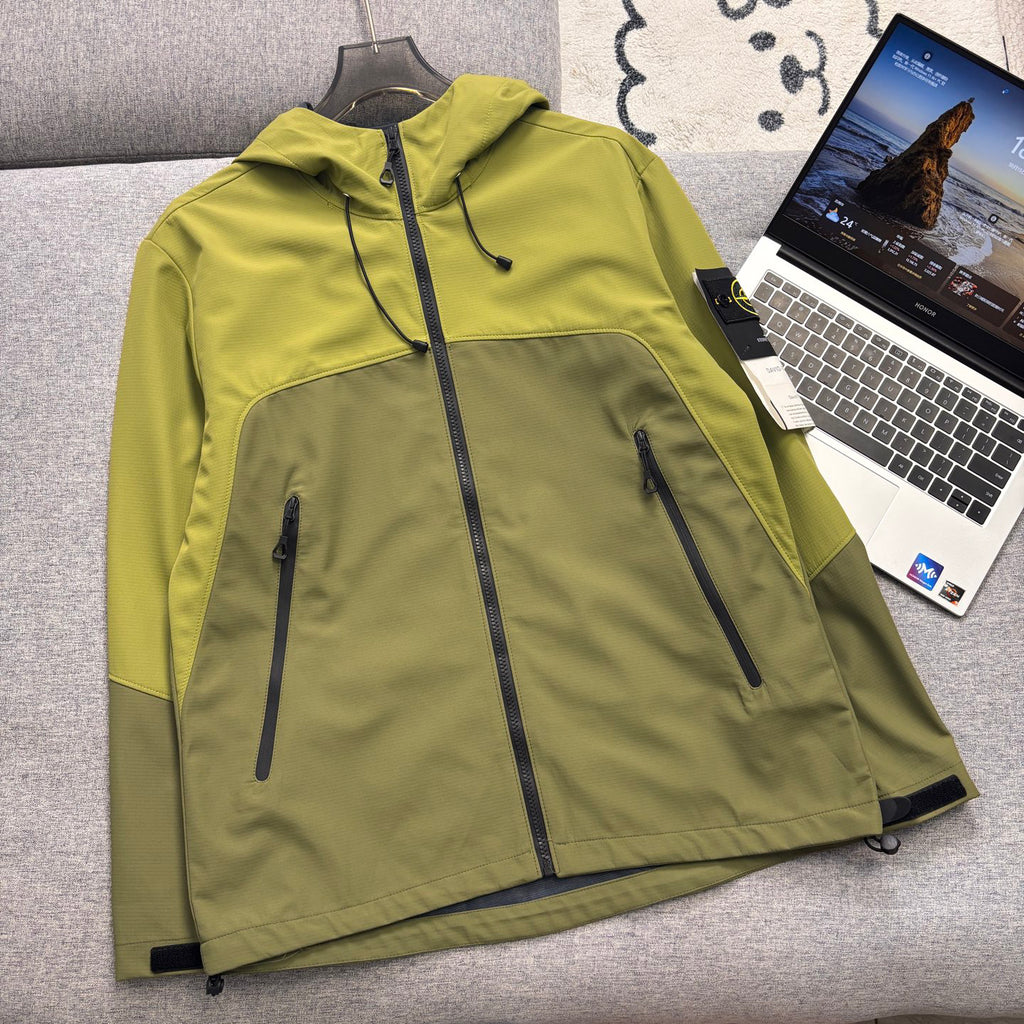 Stone Island Two-Tone Colour-Block Softshell Hooded Jacket with Compass Badge