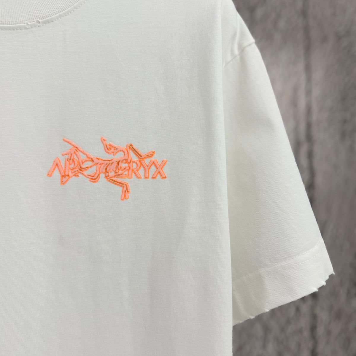2026 Spring Summer Arc'teryx Washed Distressed T‑Shirt | Flocking Heat‑Press Chest Logo Unisex Tee