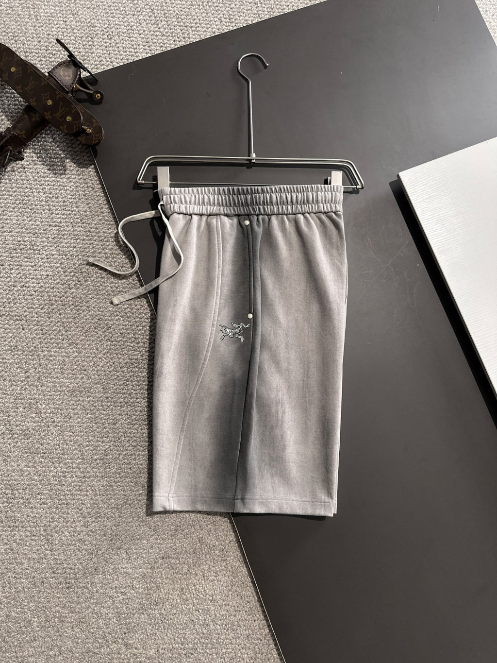 Arc'teryx Gradient Wash Rivet-Detail Branded Waistband Shorts
