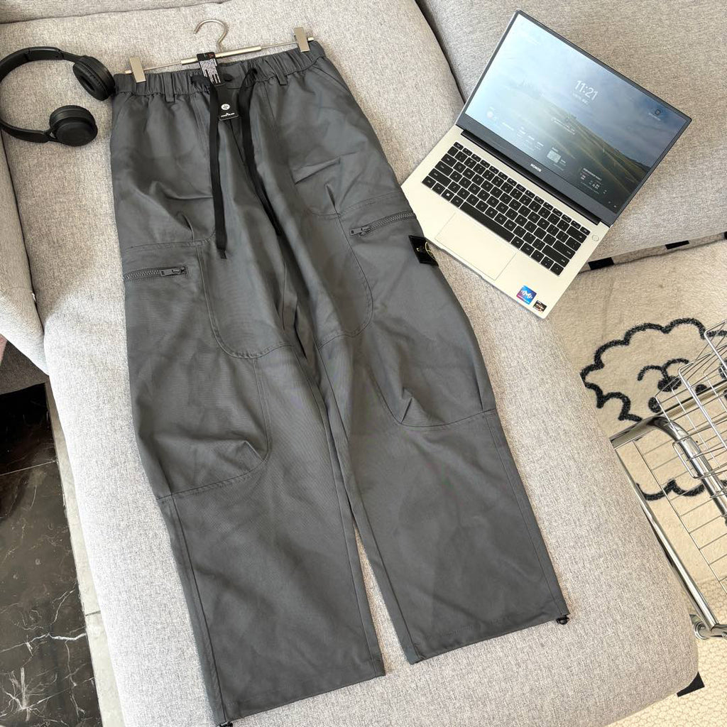 Stone Island Multi-Pocket Cargo Trousers with Bellows Pockets and Compass Badge