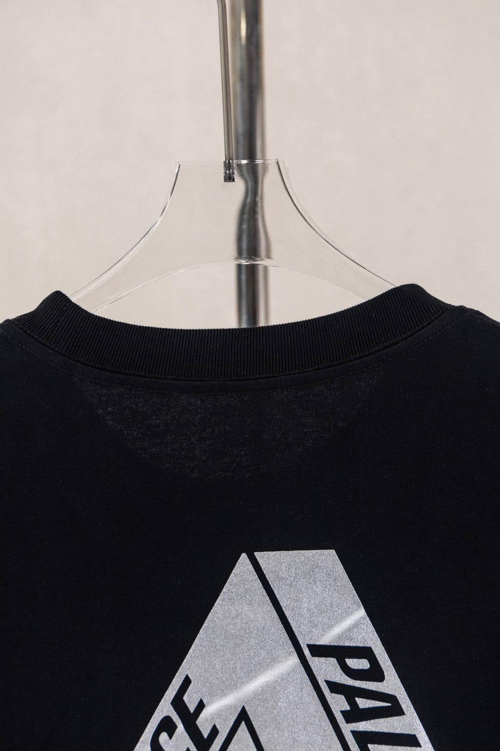 Arc'teryx Understated Burgundy Text‑Logo White Crew‑Neck Basic Tee