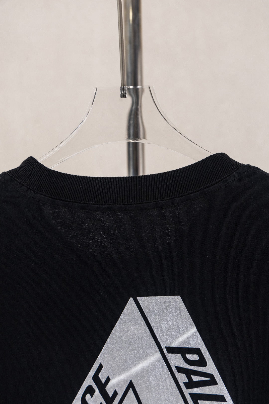 Arc'teryx Understated Burgundy Text‑Logo White Crew‑Neck Basic Tee
