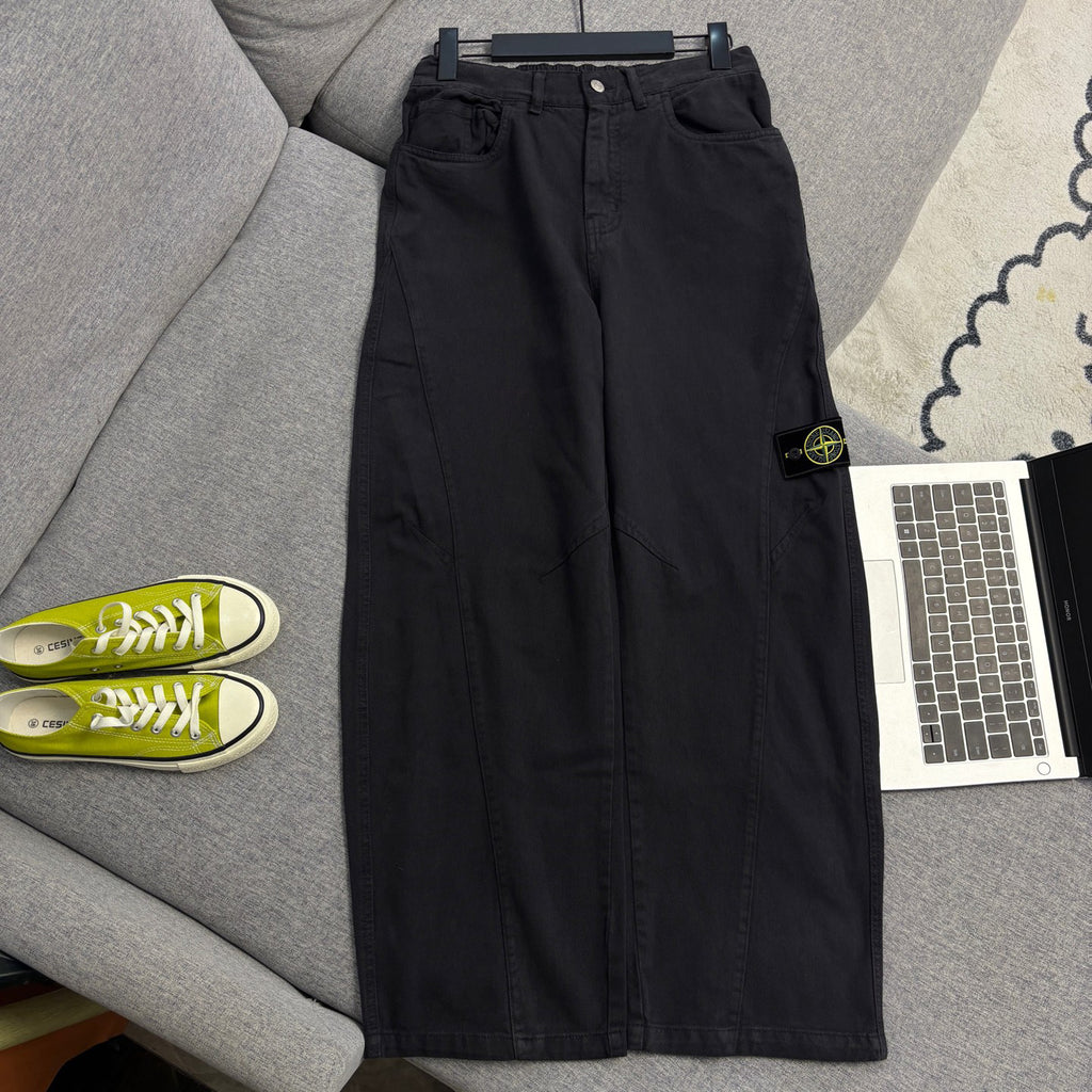 Stone Island Curved-Seam Wide Straight Cargo Trousers with Compass Badge