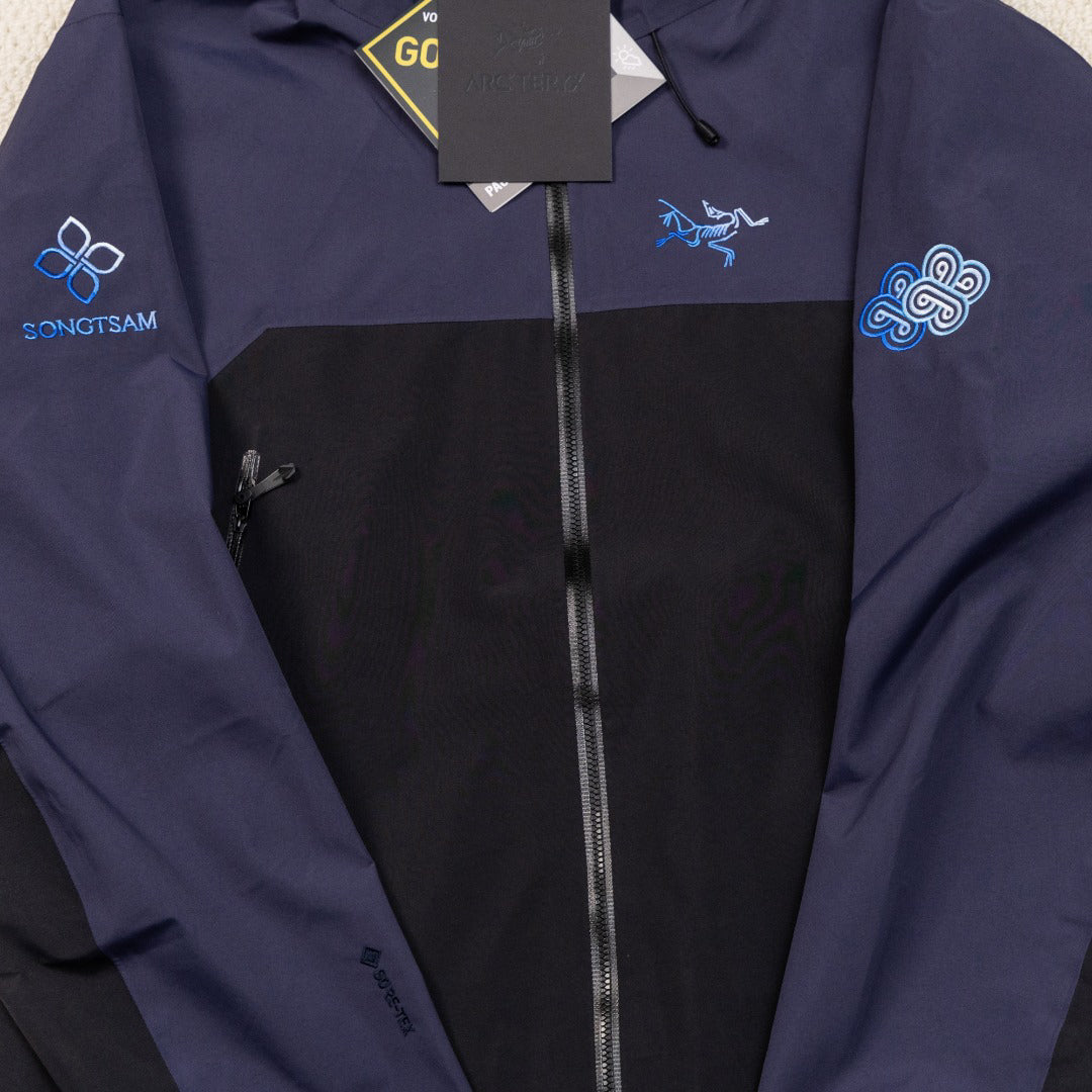 Arc'teryx GORE‑TEX Color‑Block Hooded Waterproof Shell Jacket