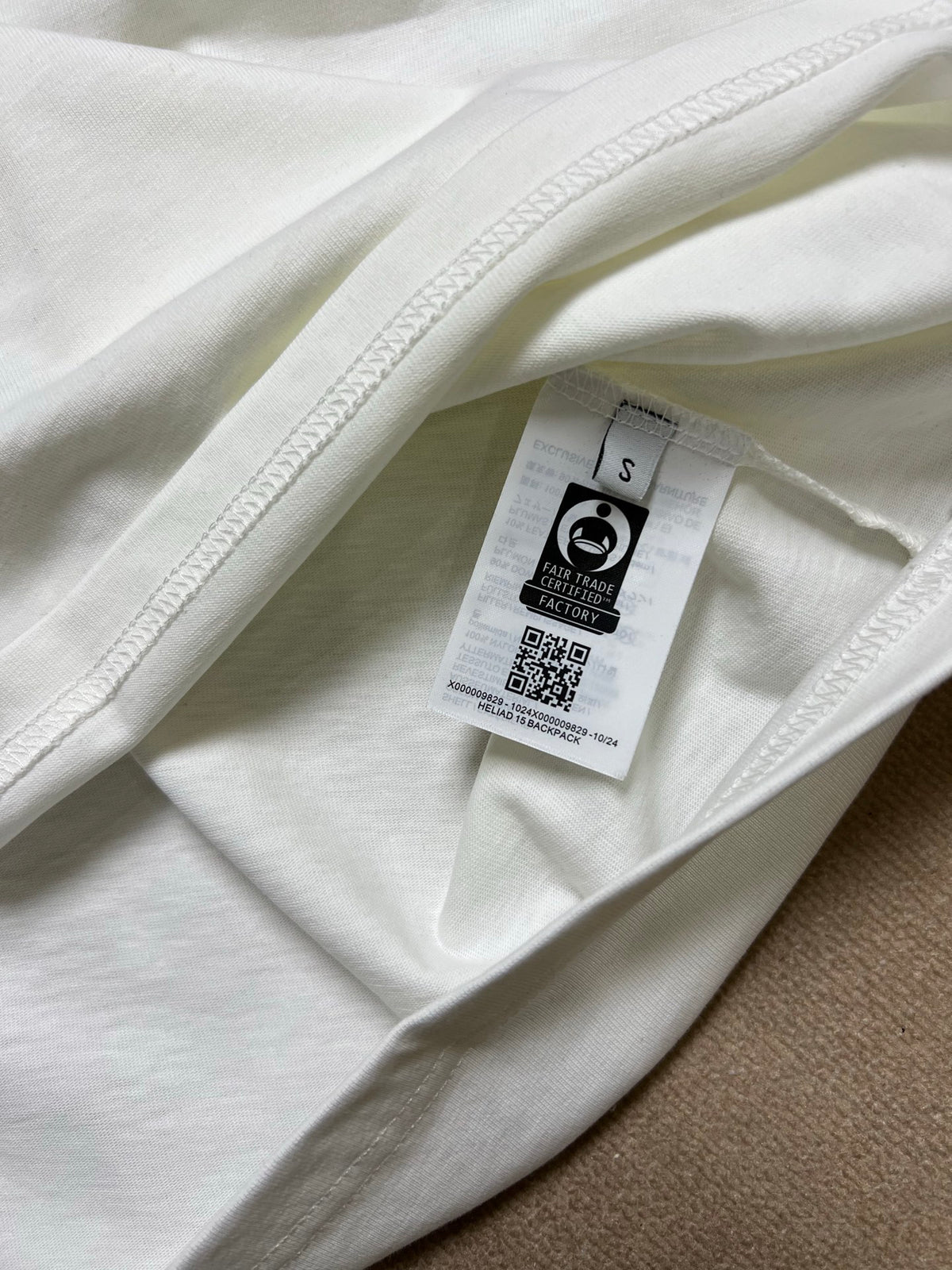 Arc'teryx Small Chest Multi‑Color Bird Logo Short‑Sleeve T‑Shirt Unisex