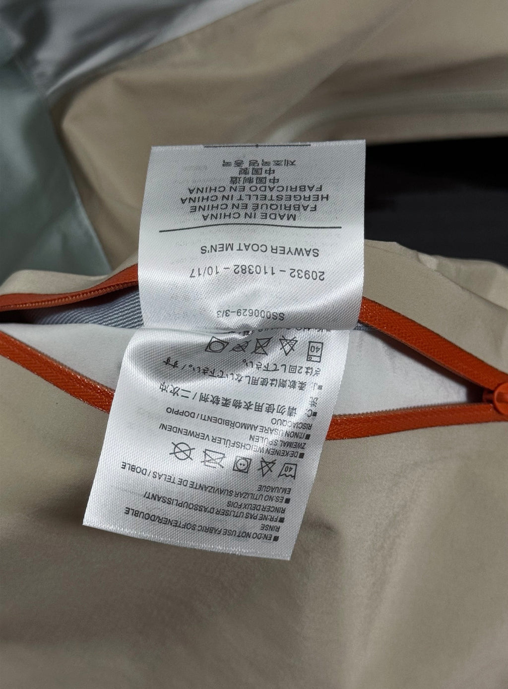 Arc'teryx Beta Lightweight Colorblock Shell Jacket | GORE-TEX