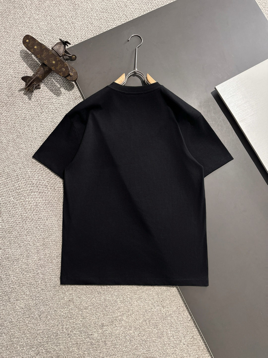 Arc'teryx Gold Archaeopteryx & Wordmark Chest Embroidery 260gsm Double-Yarn Unisex T-Shirt