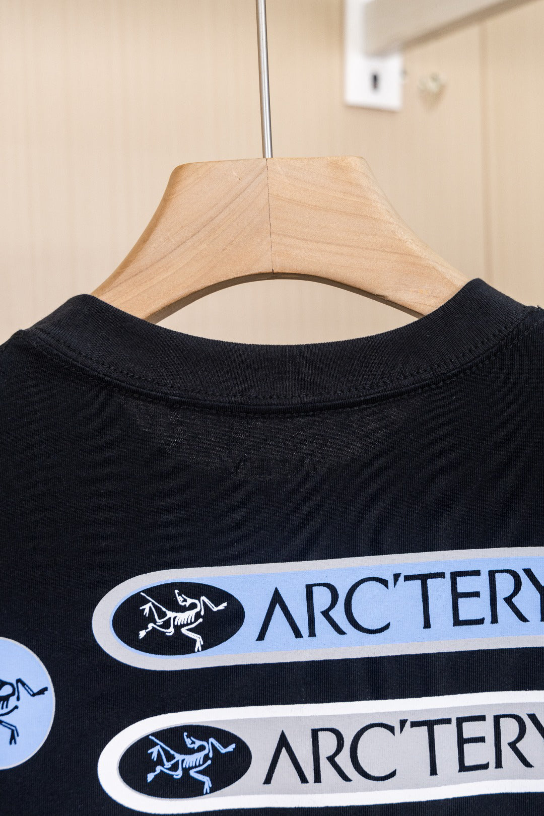 Arc'teryx Multi‑Logo Graphic Crew Neck Short‑Sleeve T‑Shirt, Unisex Relaxed Fit Tee