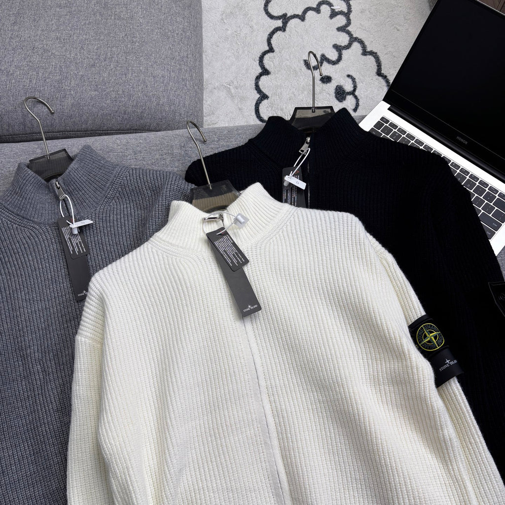 Stone Island Chunky-Rib Full-Zip Knit Cardigan with Compass Badge